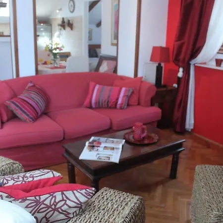 Apartamento Lukre Mala